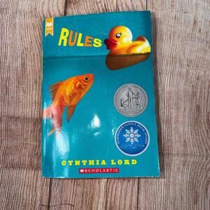 Rules by Cynthia Lord - Paperback Book